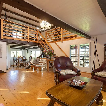 Hisa Jaglenka * Ponikva