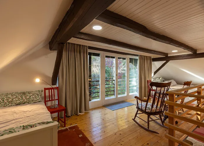 Hisa Jaglenka Feriehus Ponikva